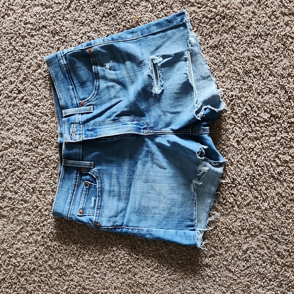 Levi's high rise shorts